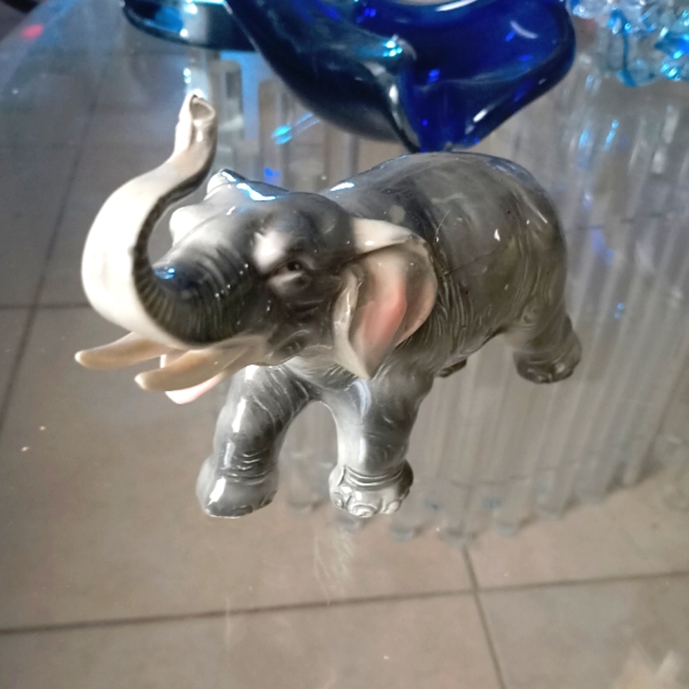 Vintage Elephant figurine.